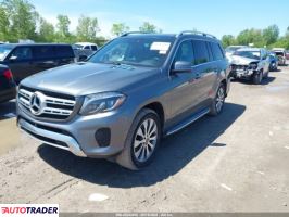 Mercedes GL 2019 3 Mercedes GL 2019 3