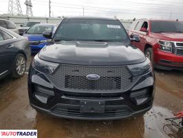 Ford Explorer 2022 3