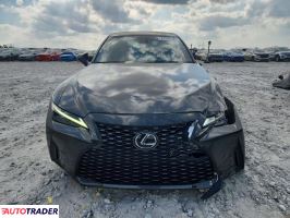 Lexus IS 2021 2