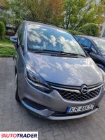 Opel Zafira 2017 1.4 140 KM