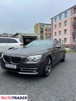 BMW 730 2013 3.0 258 KM