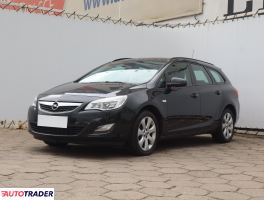 Opel Astra 2012 1.4 118 KM