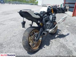 Yamaha YZF 2022 Yamaha YZF 2022
