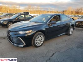 Toyota Camry - zobacz ofertę