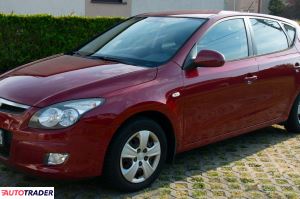 Hyundai i30 2010 1.4 109 KM