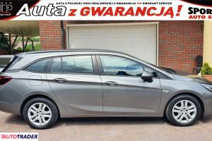 Opel Astra 2019 1.4 125 KM