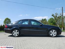 Mercedes E-klasa 2004 2.1 150 KM