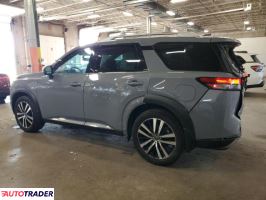 Nissan Pathfinder 2023 3