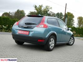 Volvo C30 2007 2.0 145 KM