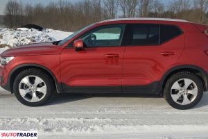 Volvo XC40 2020 1.5 129 KM
