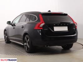 Volvo V60 2012 1.6 112 KM