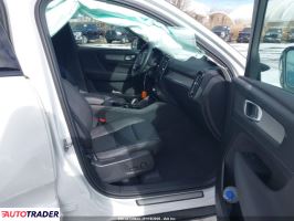 Volvo XC40 2025 2