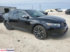 Ford Taurus 2019 3