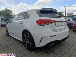 Mercedes Pozostałe 2019 2.0 306 KM Mercedes Pozostałe 2019 2.0 306 KM