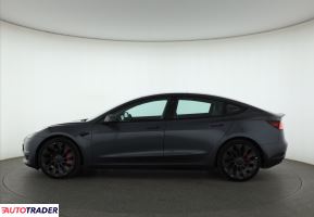 Tesla Model 3 2022 505 KM