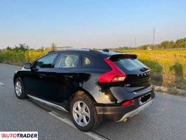 Volvo V40 Cross Country 2017 2.0 152 KM Volvo V40 Cross Country 2017 2.0 152 KM