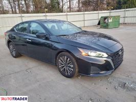 Nissan Altima 2025 2