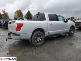 Nissan Titan 2021 5