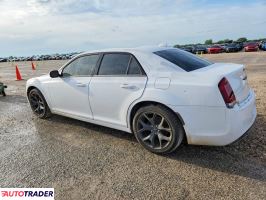 Chrysler 300C 2022 3