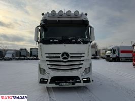 Mercedes Actros