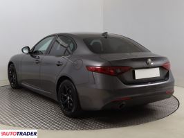 Alfa Romeo Giulia 2019 2.0 197 KM
