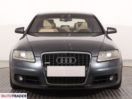 Audi A6 2005 3.1 252 KM