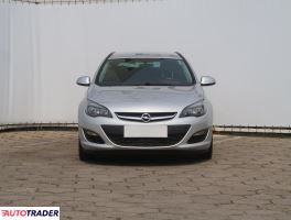 Opel Astra 2015 1.6 108 KM