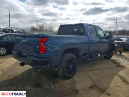 Chevrolet Silverado 2026 6