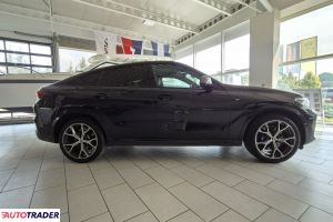 BMW X6 2021 4.4 530 KM