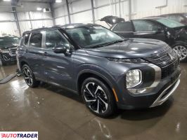 Mitsubishi Outlander 2024 2