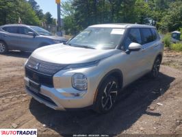 Mitsubishi Outlander 2023 2