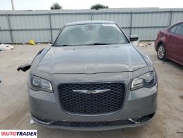 Chrysler 300C 2019 3