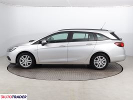 Opel Astra 2020 1.2 143 KM