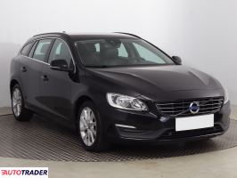 Volvo V60 2016 2.0 187 KM