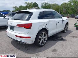 Audi Q5 2022 3