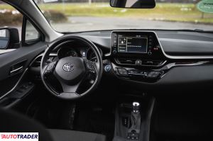 Toyota C-HR 2022 1.8 120 KM