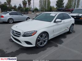 Mercedes 300 2019 2