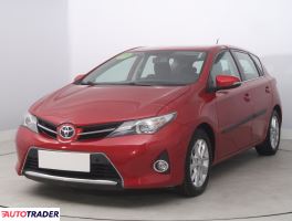 Toyota Auris 2013 1.6 130 KM