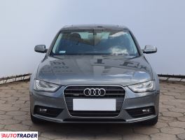 Audi A4 2012 2.0 207 KM