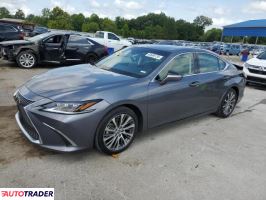 Lexus ES 2019 3