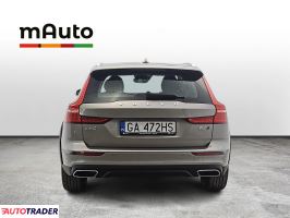Volvo V60 Cross Country 2022 2.0 197 KM Volvo V60 Cross Country 2022 2.0 197 KM
