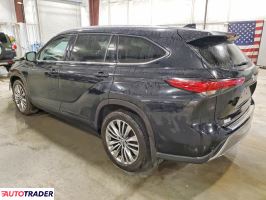 Toyota Highlander 2020 3