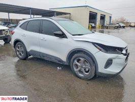 Ford Escape 2025 2