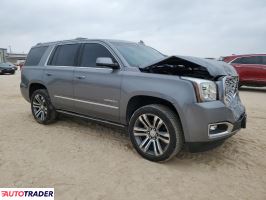 GMC Yukon 2019 6