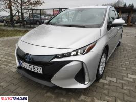 Toyota Prius 2021 1.8 122 KM