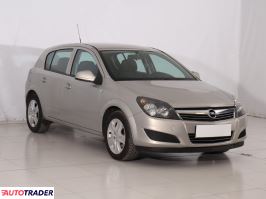 Opel Astra - zobacz ofertę