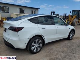 Tesla Model Y 2022 Tesla Model Y 2022