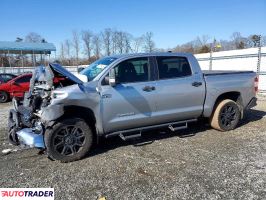 Toyota Tundra 2021 5