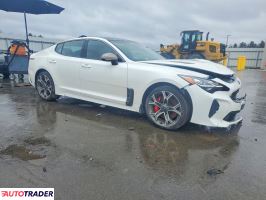 Kia Stinger 2020 3