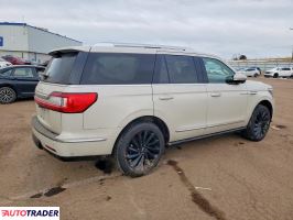 Lincoln Navigator 2021 3